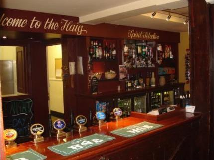 Sir Douglas Haig Inn Effingham Екстериор снимка